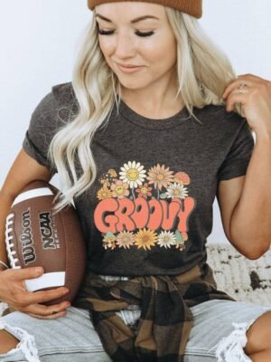Groovy T-shirt | Graphic Tee