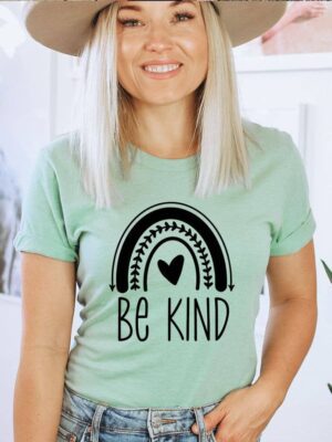 Be Kind T-shirt | Women's Gift