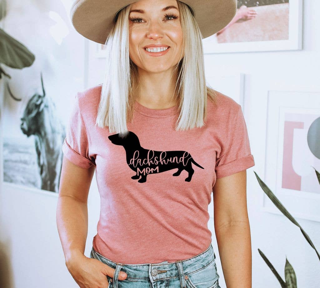 Dachshund Mom T-shirt | Women's Shirt