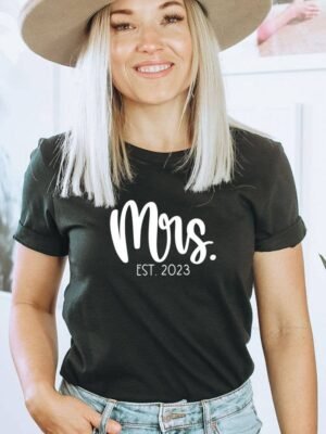 Mrs Est 2023 T-Shirt | Graphic Shirt