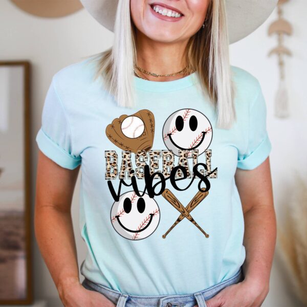Baseball Vibes T-shirt | Graphic Tee