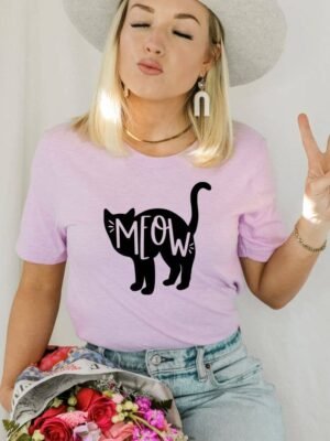Meow T-shirt | Graphic T-shirt
