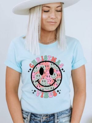 Christmas Vibes T-shirt | Graphic Tee