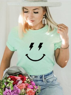 Smiley T-shirt | Graphic Top