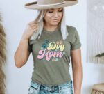 Dog Mom T-shirt | Women's T-shirt