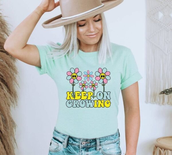 Keep On Growing T-shirt | Women's Tee