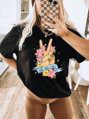 Kind Vibes Only T-shirt | Women's Shirt