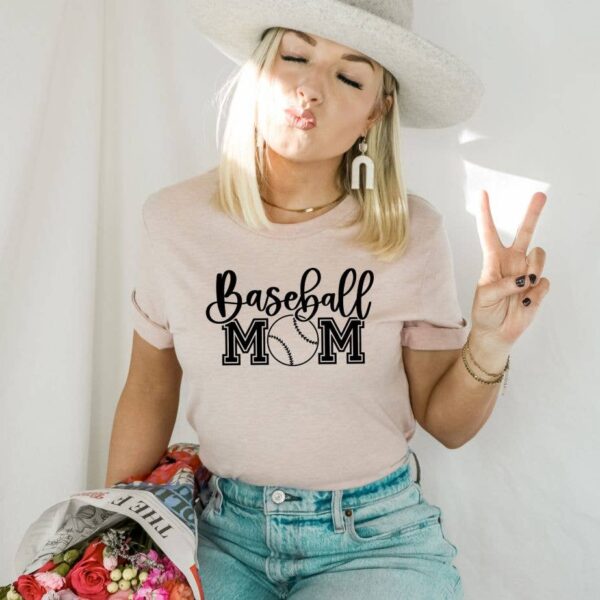 Baseball Mom T-shirt | Graphic T-shirt