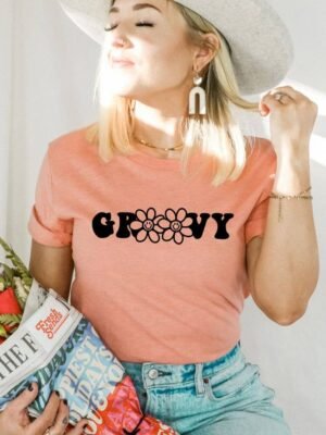 Groovy T-shirt | Graphic Top