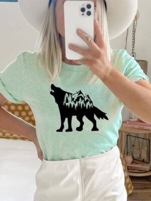 Mountain Wolf T-shirt | Women's Shirt