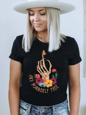 Set Yourself Free T-shirt | Women's Gift