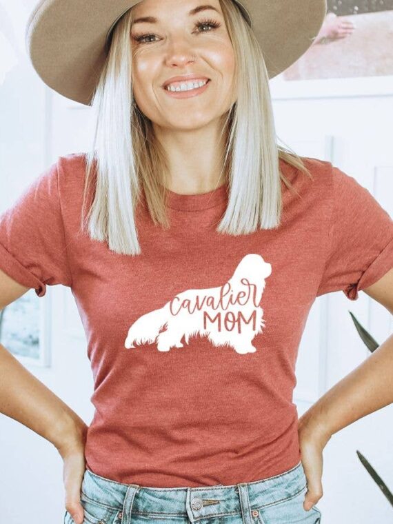 Cavalier Dog Mom T-shirt | Graphic Tee